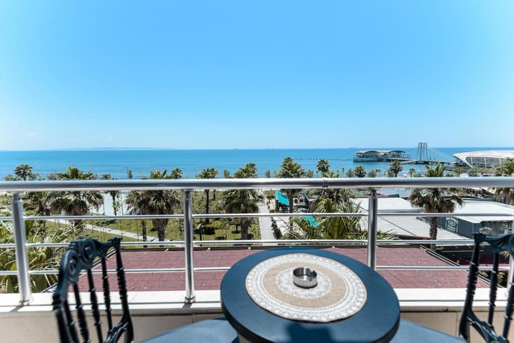 Grand View Apartment Драч Екстериор снимка