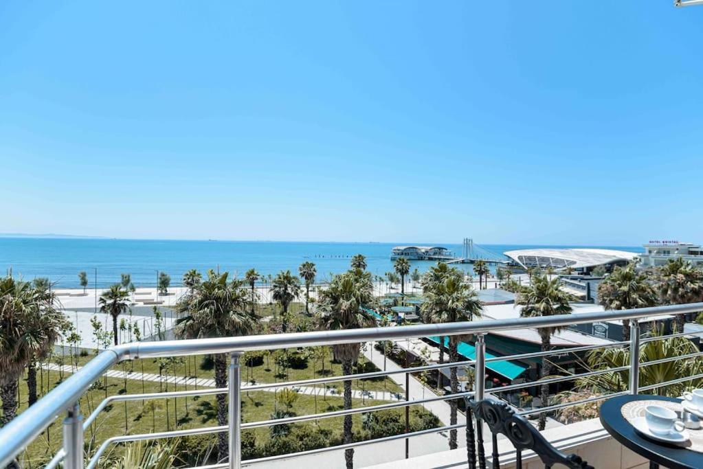 Grand View Apartment Драч Екстериор снимка